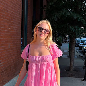 Meet your Posher, Maeve